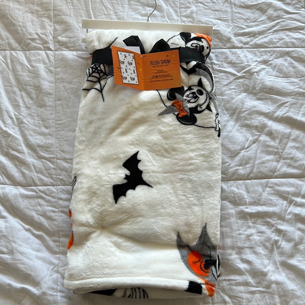 Mickey Disney Halloween Blanket